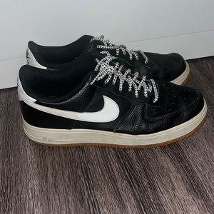 nike air forces black and white color way